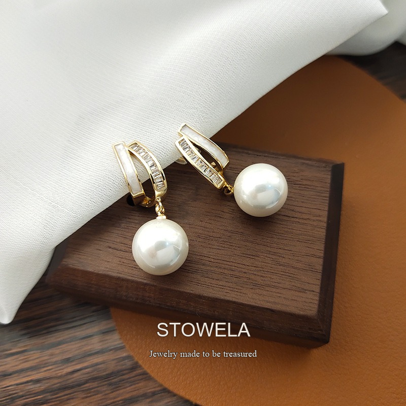 Seren Pearl Clip-On Drop Earrings product image 6