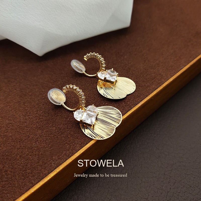 Vesper Fan Shell Crystal Clip-On Earrings product image 6