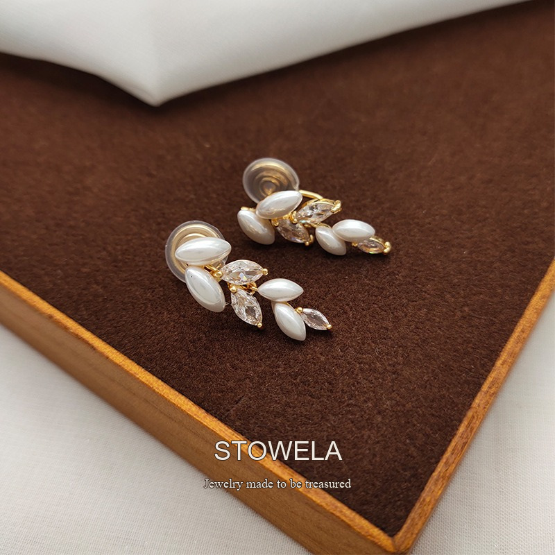 Vesper Wheat Ear Pearl Crystal Clip-On Drop Earrings product image 6