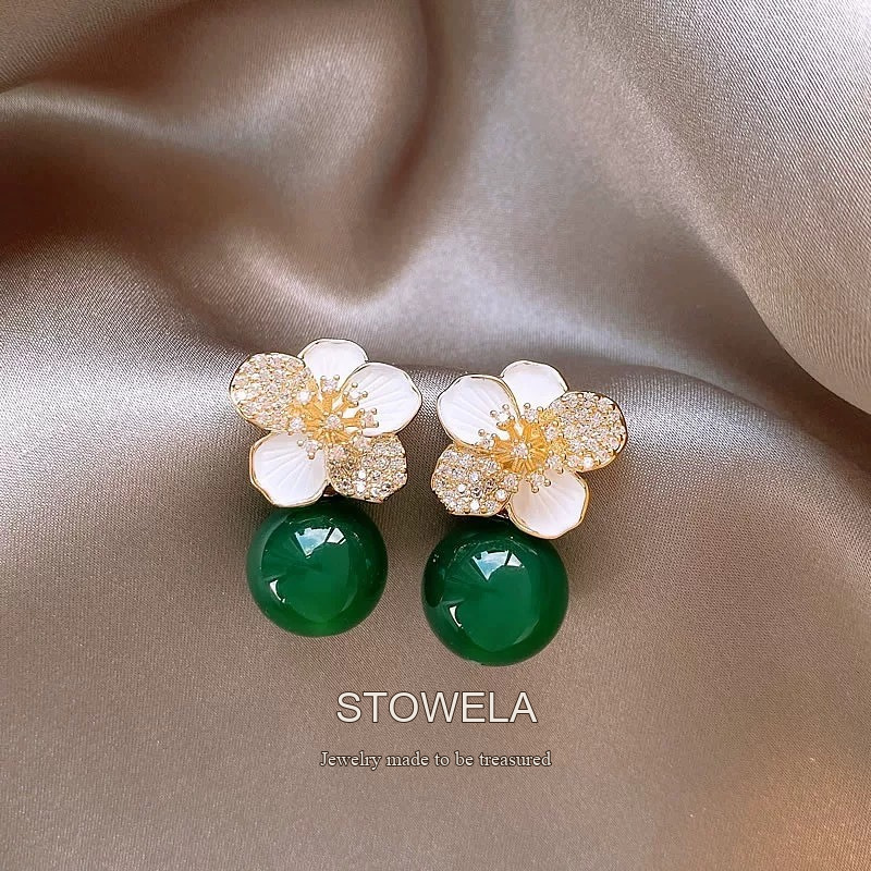 Celeste Floral Clip-On Earrings product image 7