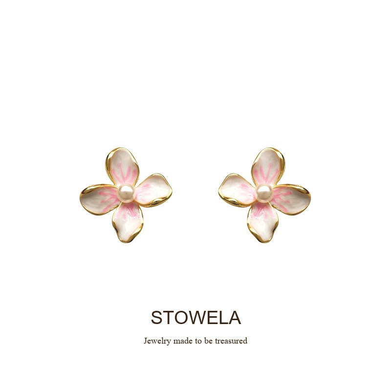 Seren Floral Pearl Clip-On Earrings — Edition 69 product image 7