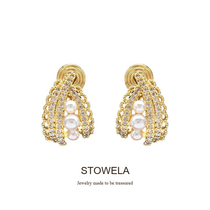 Noelle Pearl Clip-On Earrings — Edition 70 product image 7