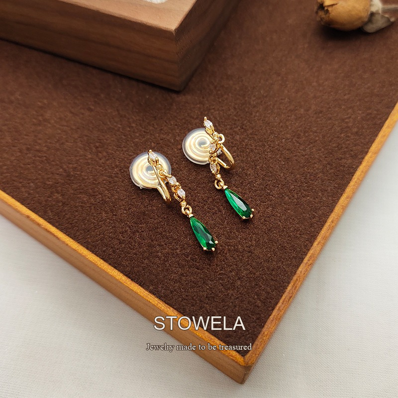 Vesper Sculptural Clip-On Earrings — Edition 71 product image 7