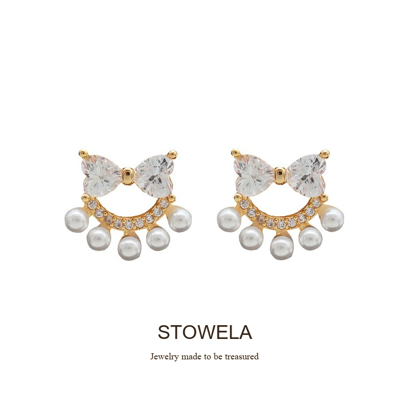 Lumière Bow Butterfly Pearl Clip-On Earrings — Edition 74 product image 7