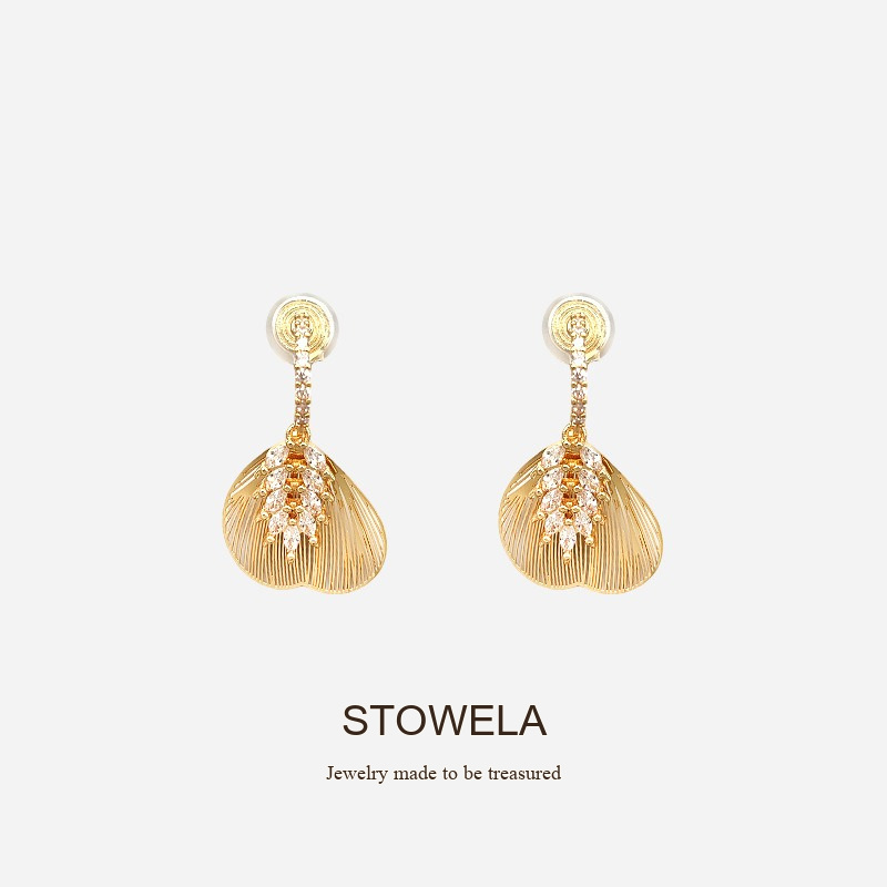Seren Leaf Clip-On Drop Earrings product image 7