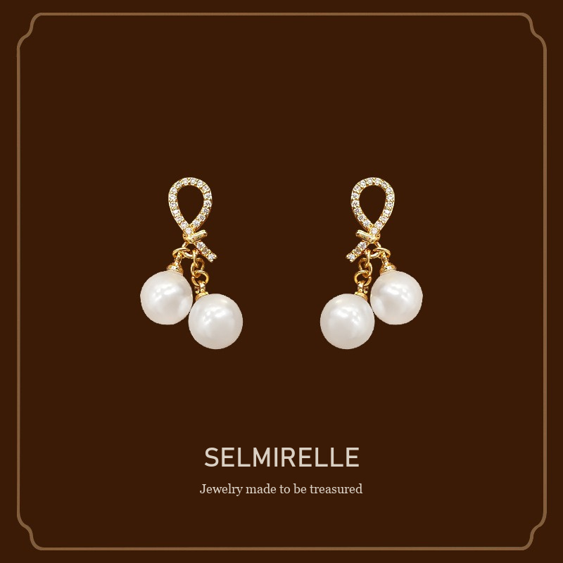 Vesper Pearl Clip-On Earrings Selmirelle cover image