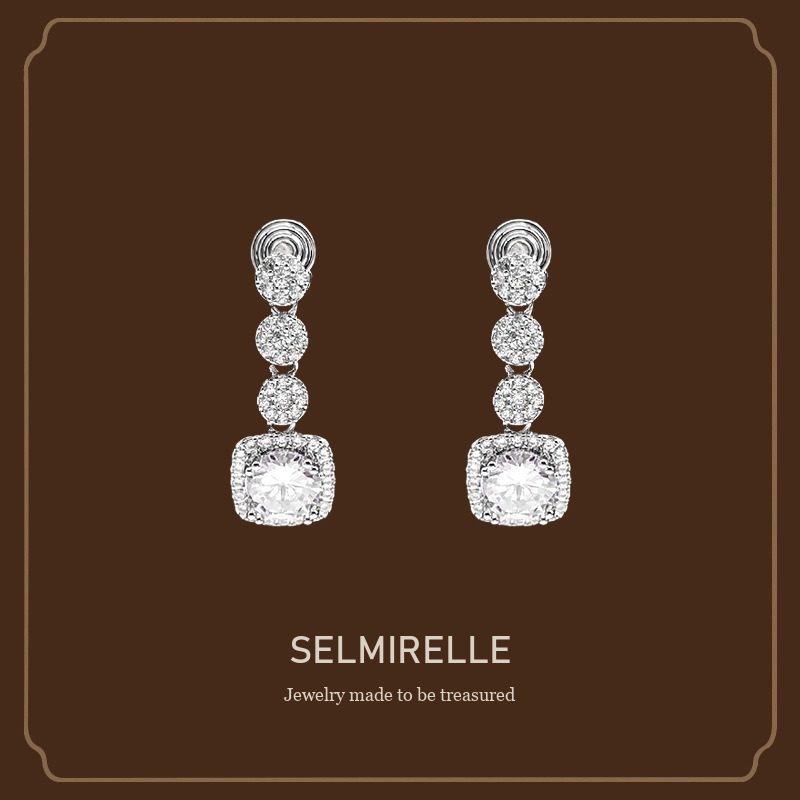 Amara Geometric Clip-On Earrings Selmirelle cover image