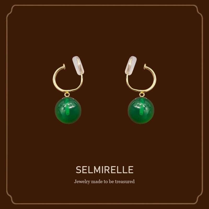 Vesper Jade-Inspired Clip-On Earrings Selmirelle cover image