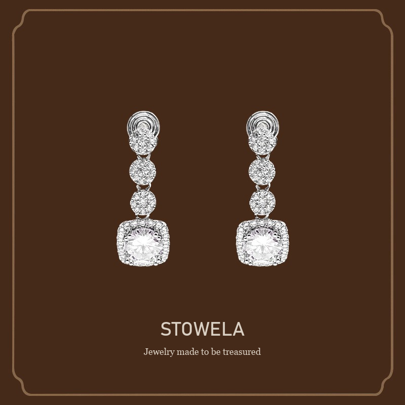 Amara Geometric Clip-On Earrings product image 1