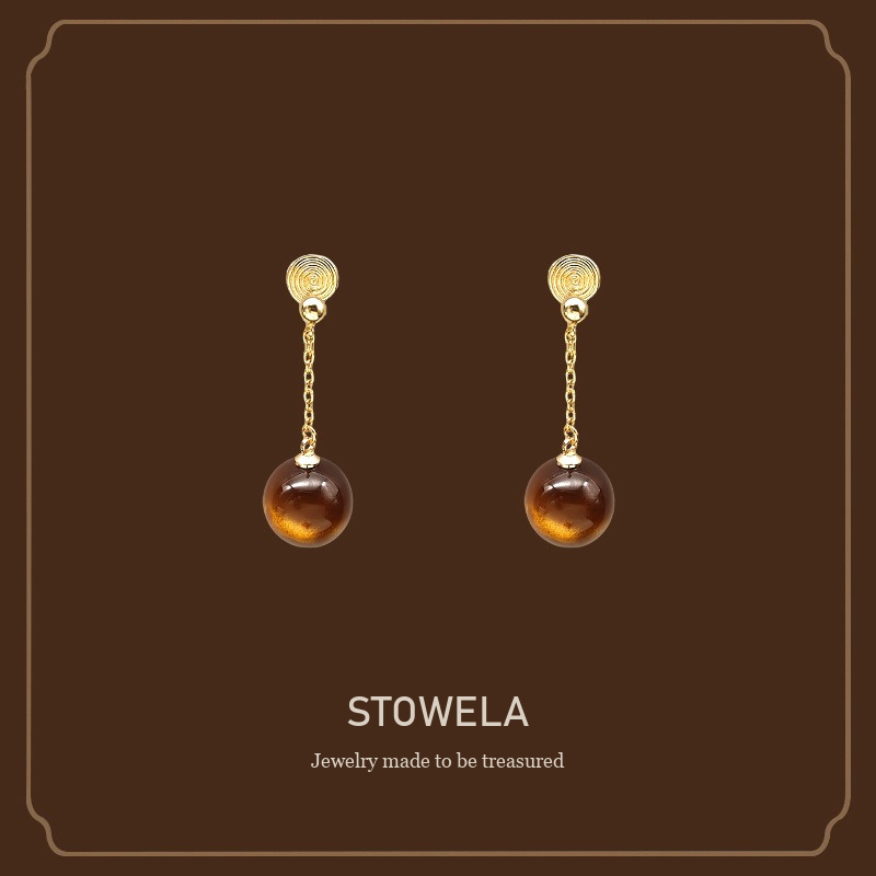 Noelle Pearl Clip-On Drop Earrings product image 1