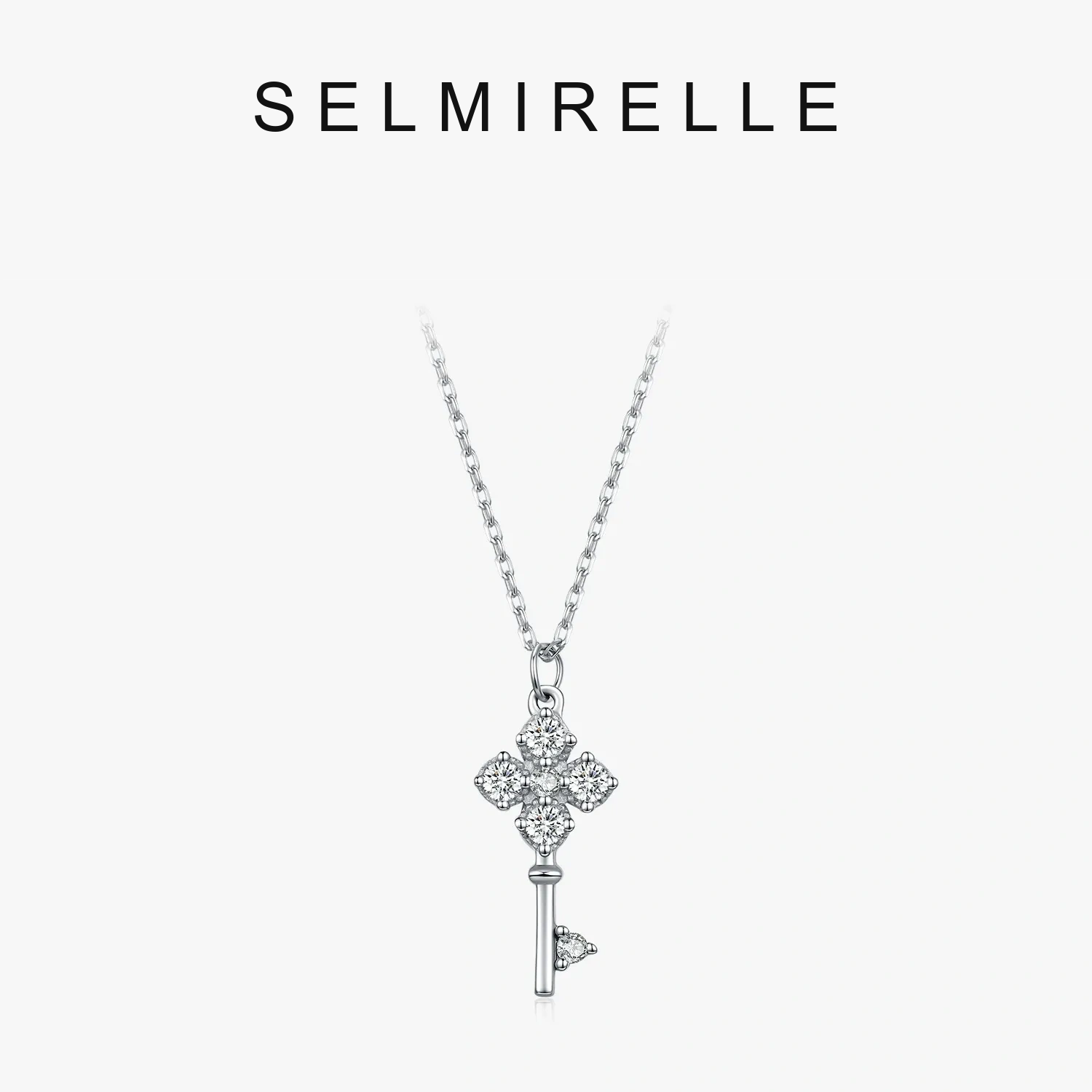 SELMIRELLE Estelle Clover Moissanite Necklace SELMIRELLE cover image