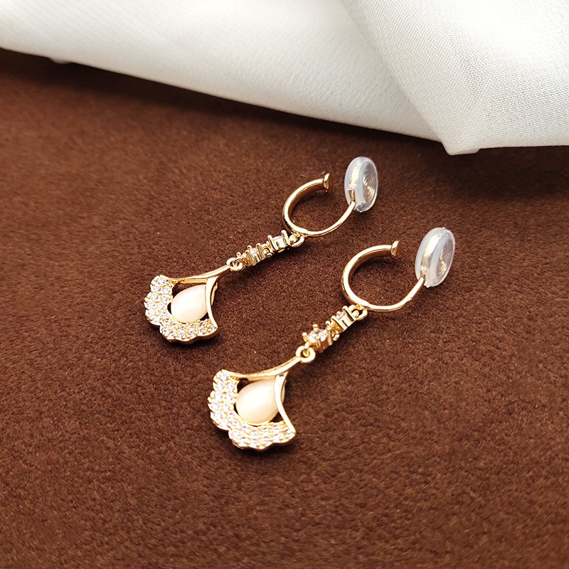 Noelle Fan Crystal Clip-On Drop Earrings product image 2