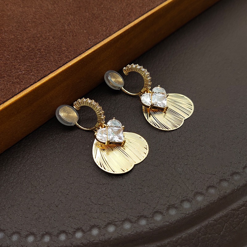 Vesper Fan Shell Crystal Clip-On Earrings product image 3