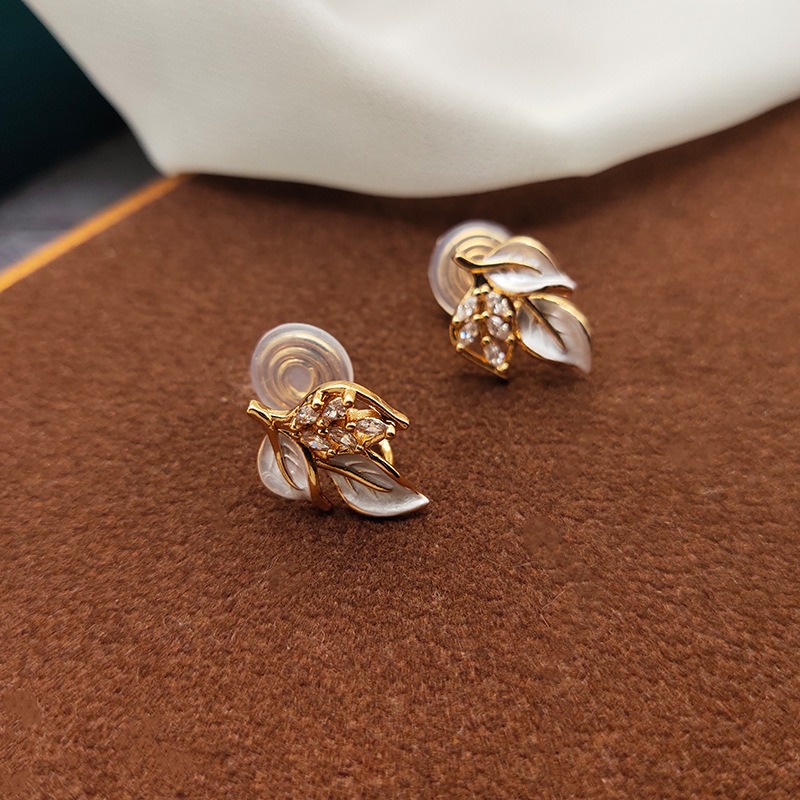 Seren Leaf Clip-On Earrings — Edition 93 product image 5