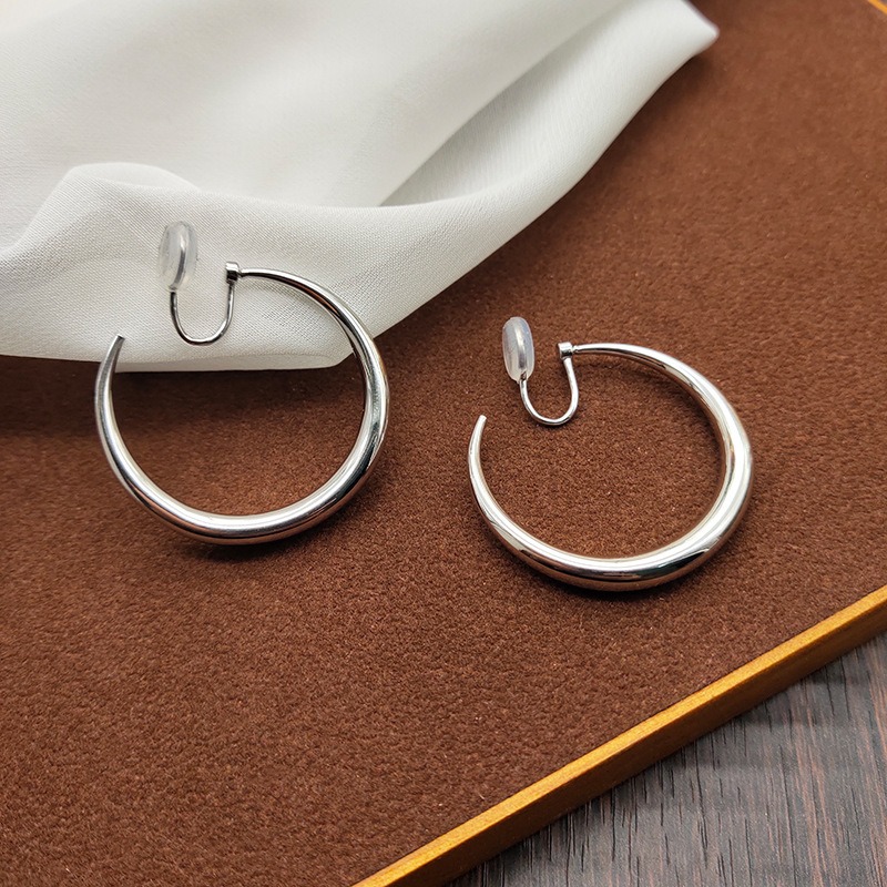 Seren Hoop Clip-On Earrings product image 3