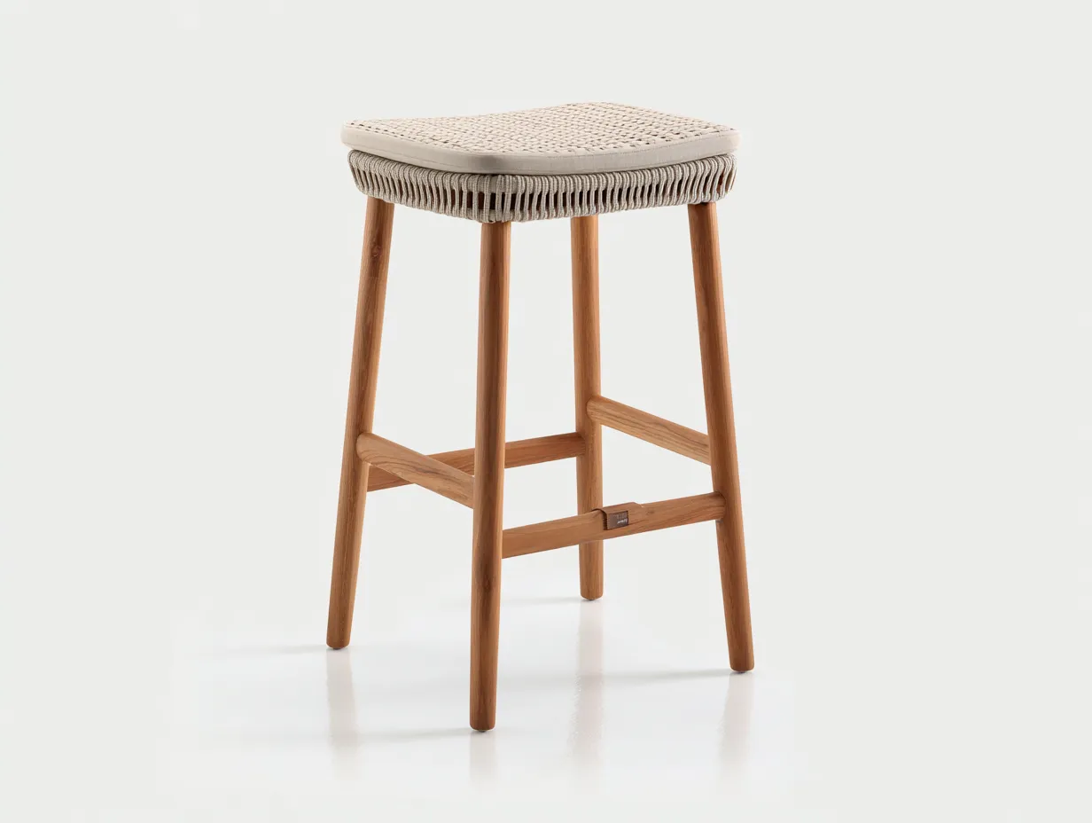 Tabouret de bar extérieur en bois et assise tressée 45×40×75 cm - beige et bois clair - repose-pieds intégré-Lanapahome