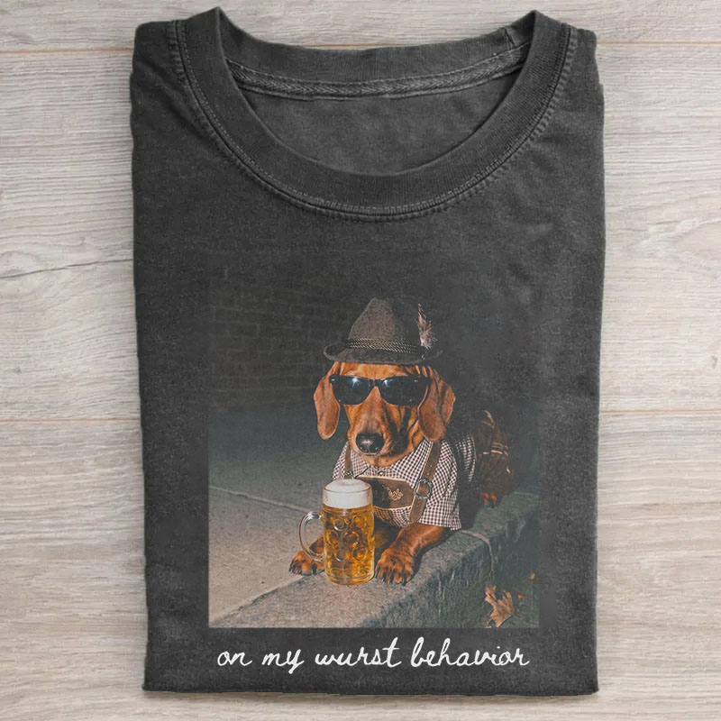 On My Wurst Behavior Funny Dachshund Drinking Beer T-shirt