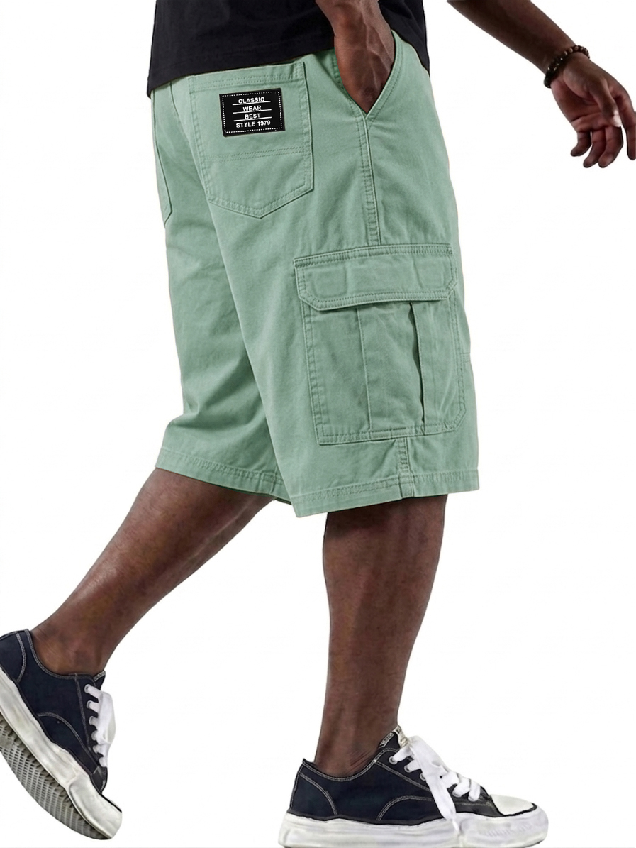 Casual and Versatile Multi-Pocket Cargo Basic Shorts