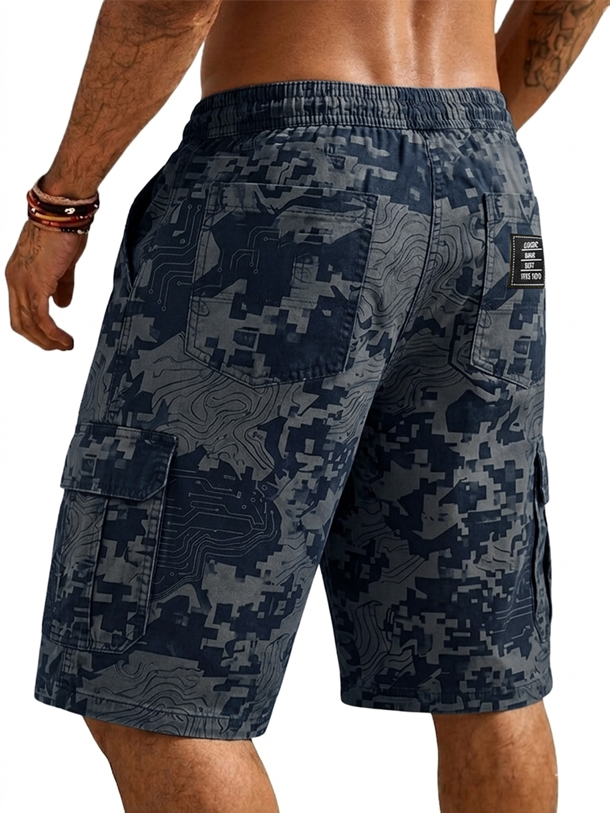 Digital Camouflage Multi-Pocket Basic Cargo Shorts