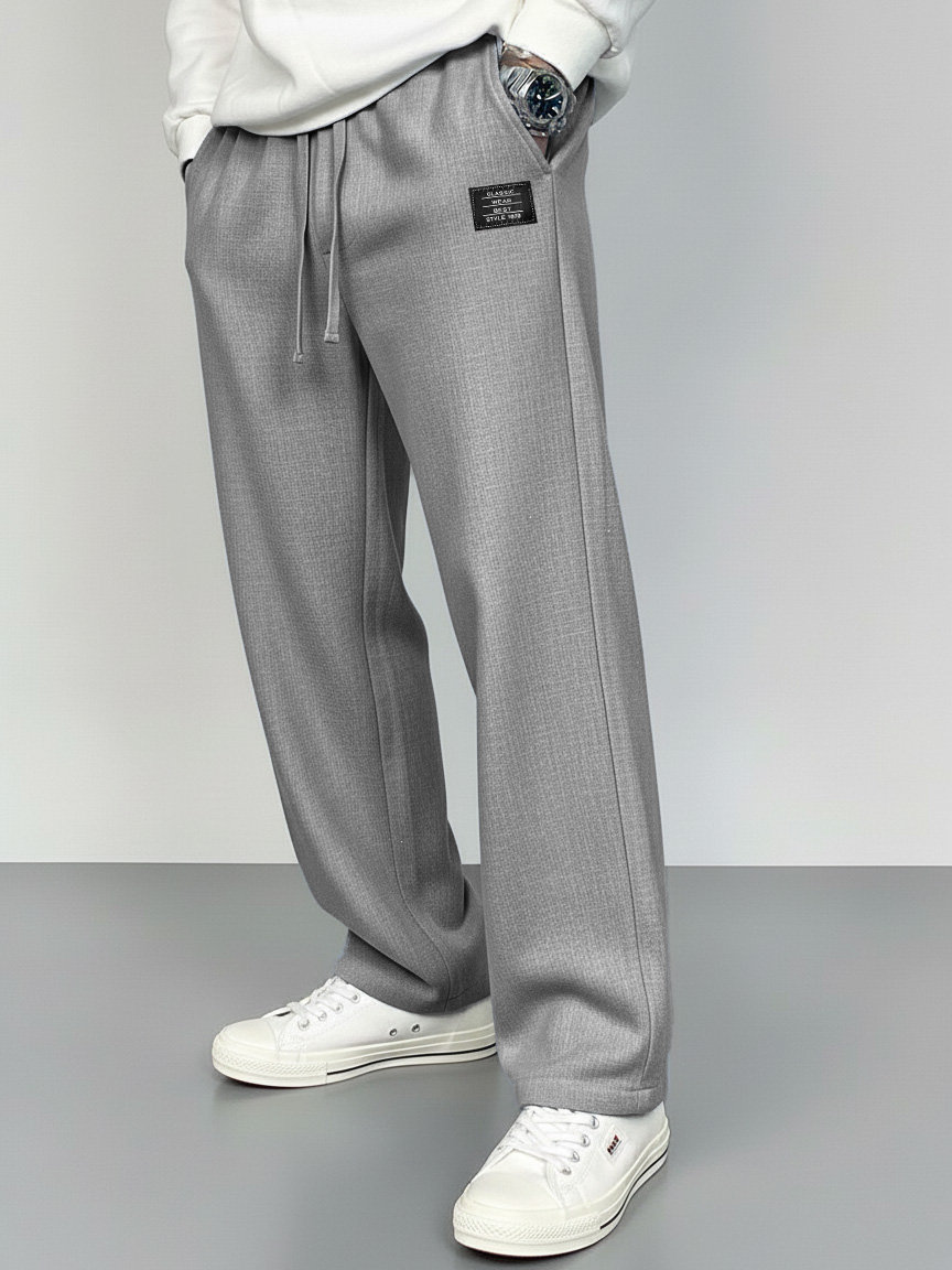 Men's Fashionable Linen Fabric Embroidered Logo Pocket Loose-Fitting Trousers