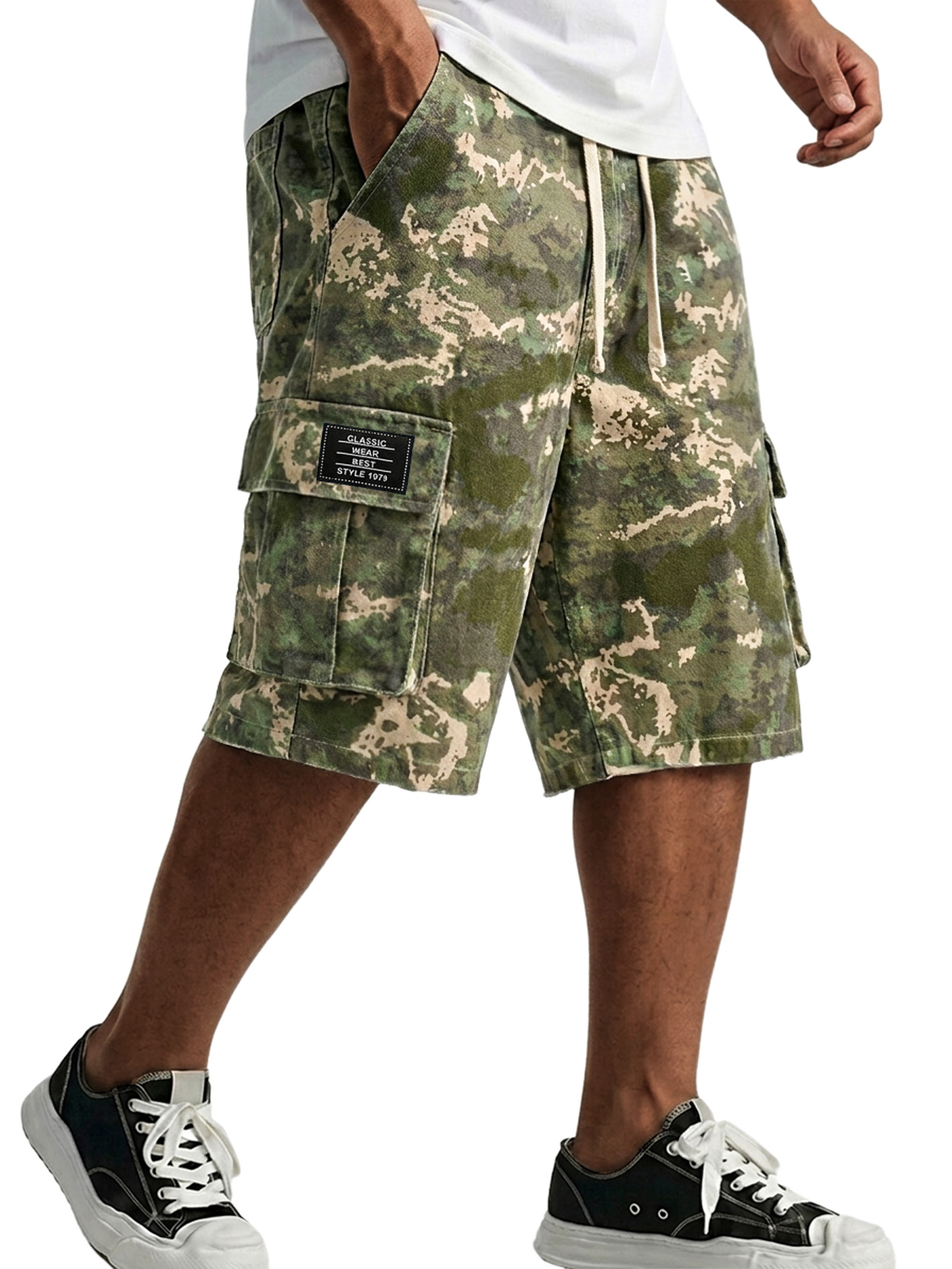 Men's Multi-pocket Camouflage Embroidered Logo Casual Work Shorts