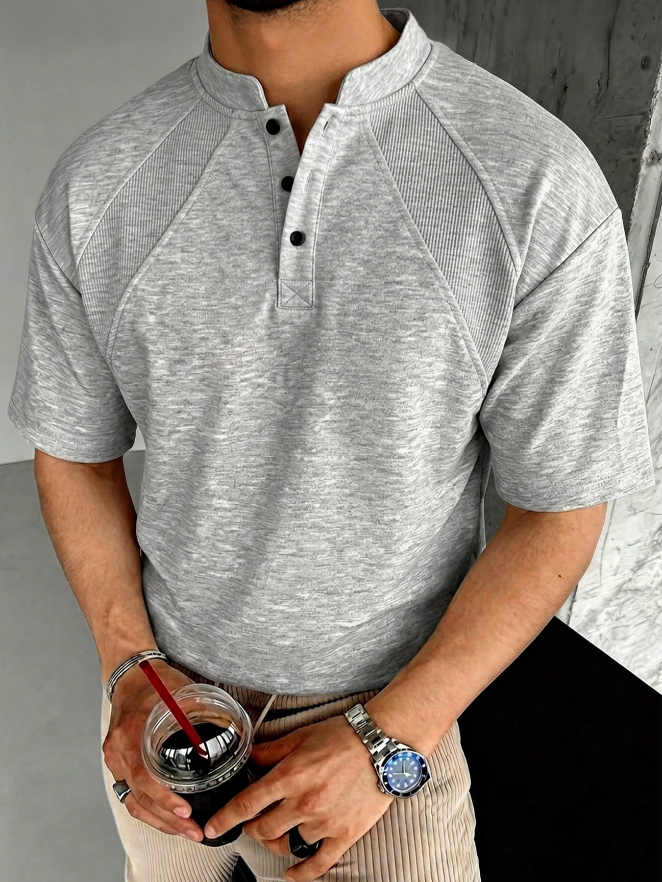 Men's Casual Short-Sleeve Henley Shirt with Stand Collar and Button Accents