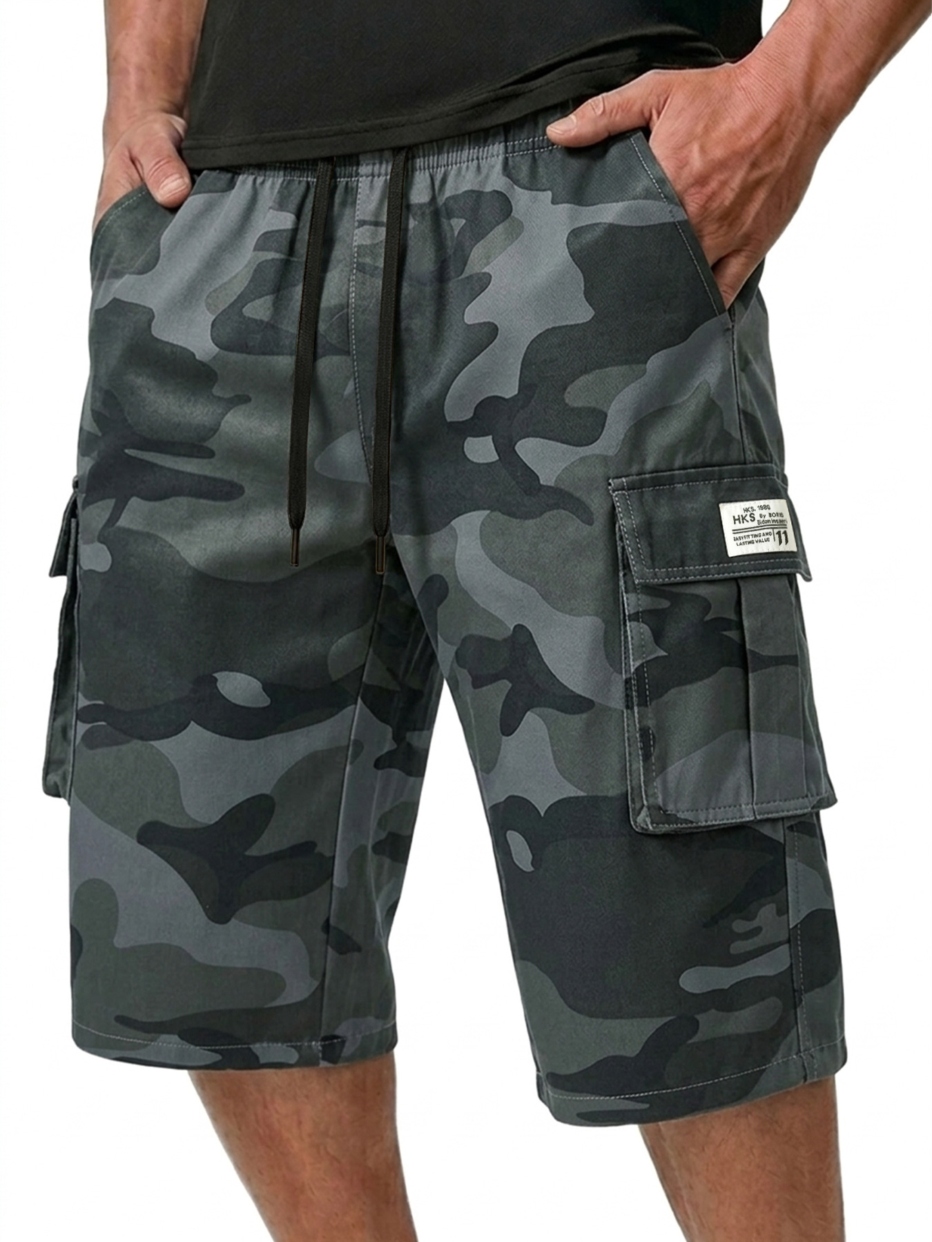 Men's Multi-pocket Embroidered Logo Casual Capri Cargo Shorts