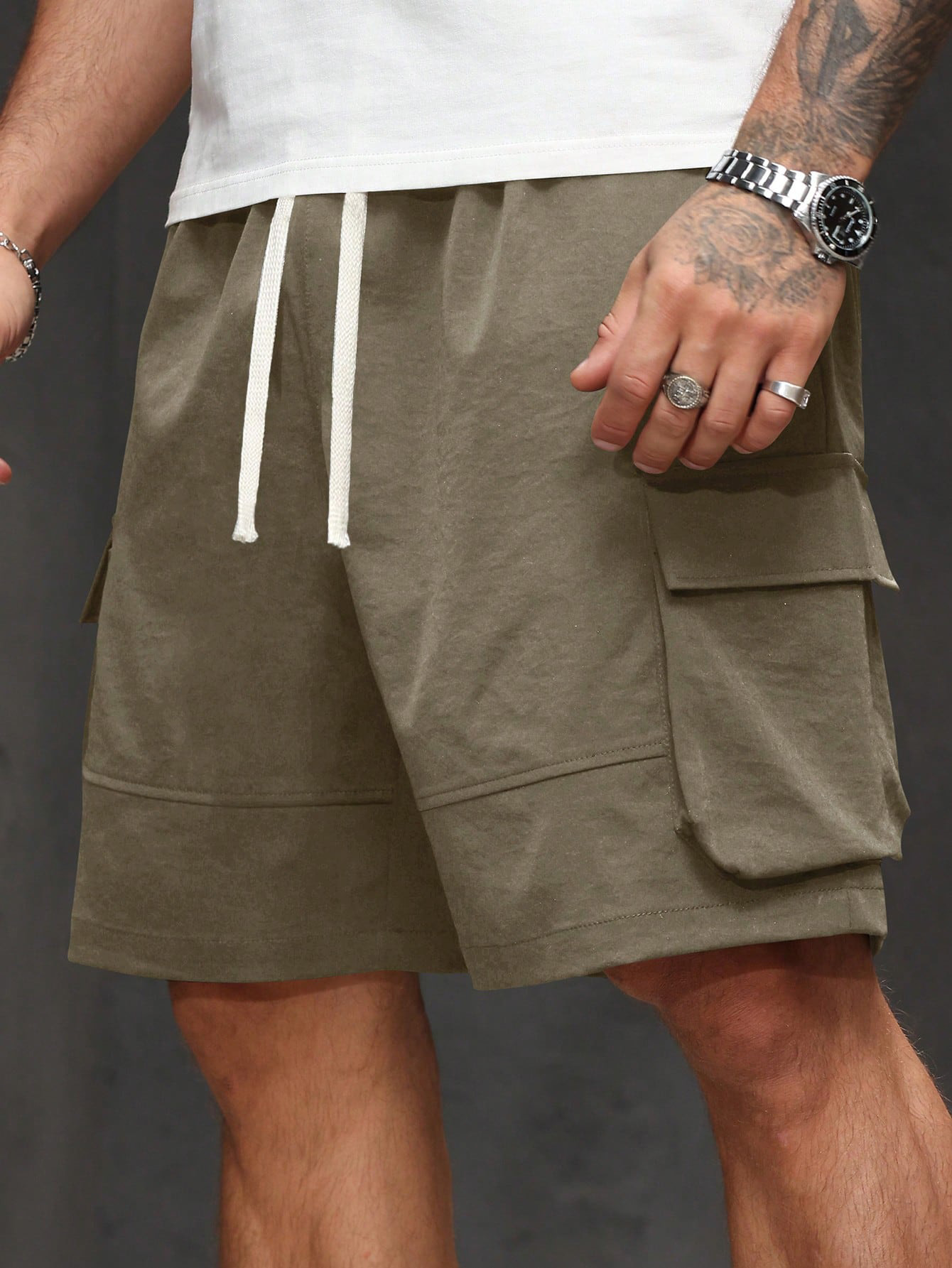Men's Casual Everyday Lightweight Deconstructed Design Cargo Shorts