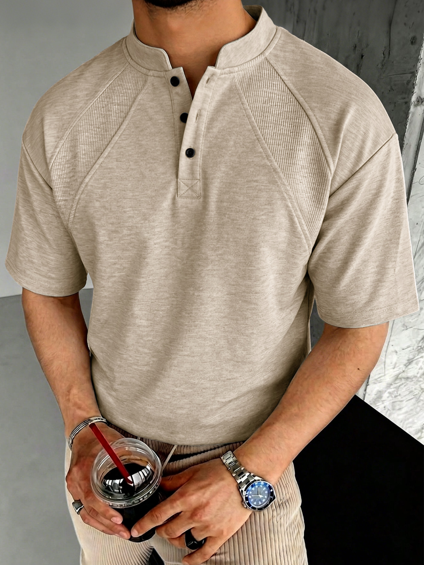 Men's Casual Short-Sleeve Henley Shirt with Stand Collar and Button Accents
