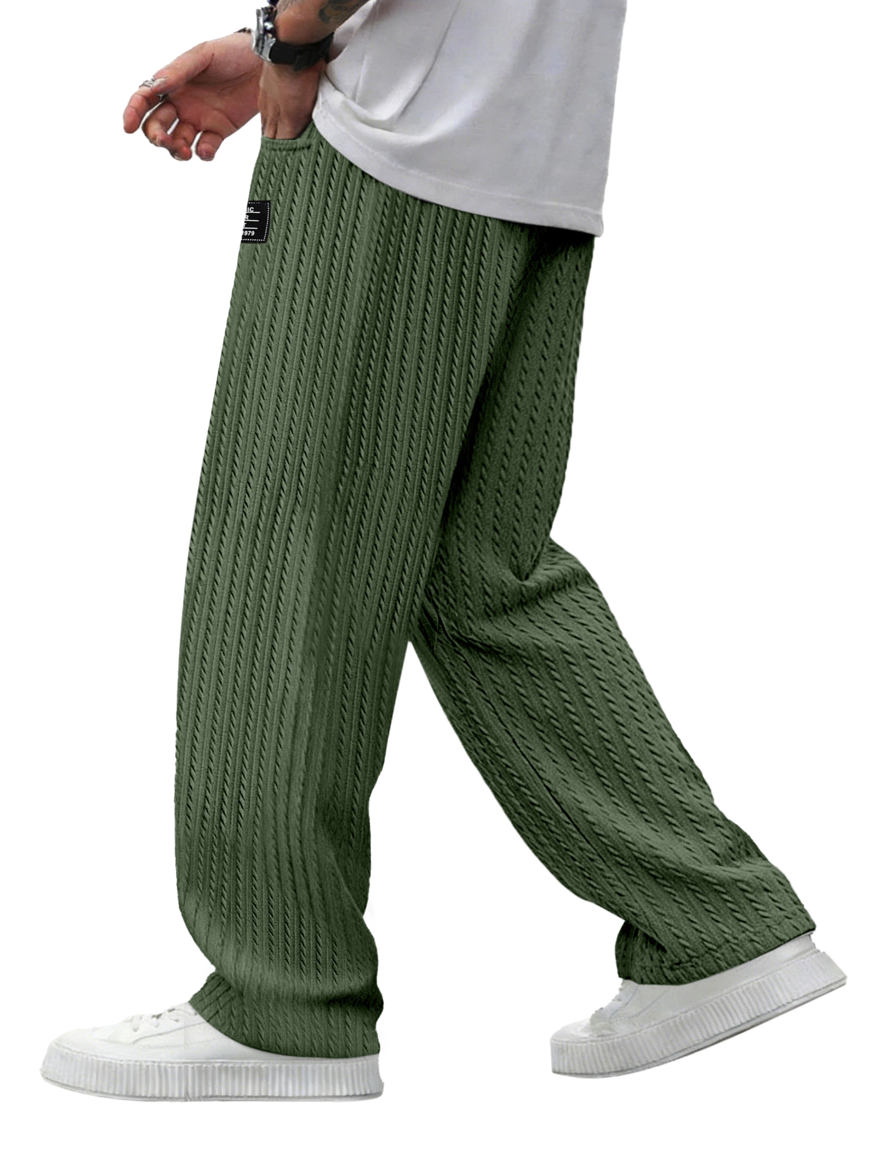 Men's Simple And Versatile Knitted Cable-knit Loose Straight-leg Trousers