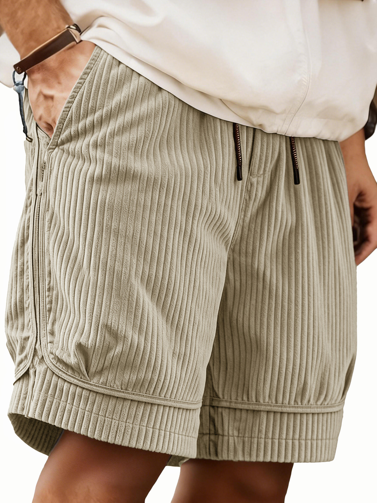 Men's Fashionable Loose Pocket Shorts