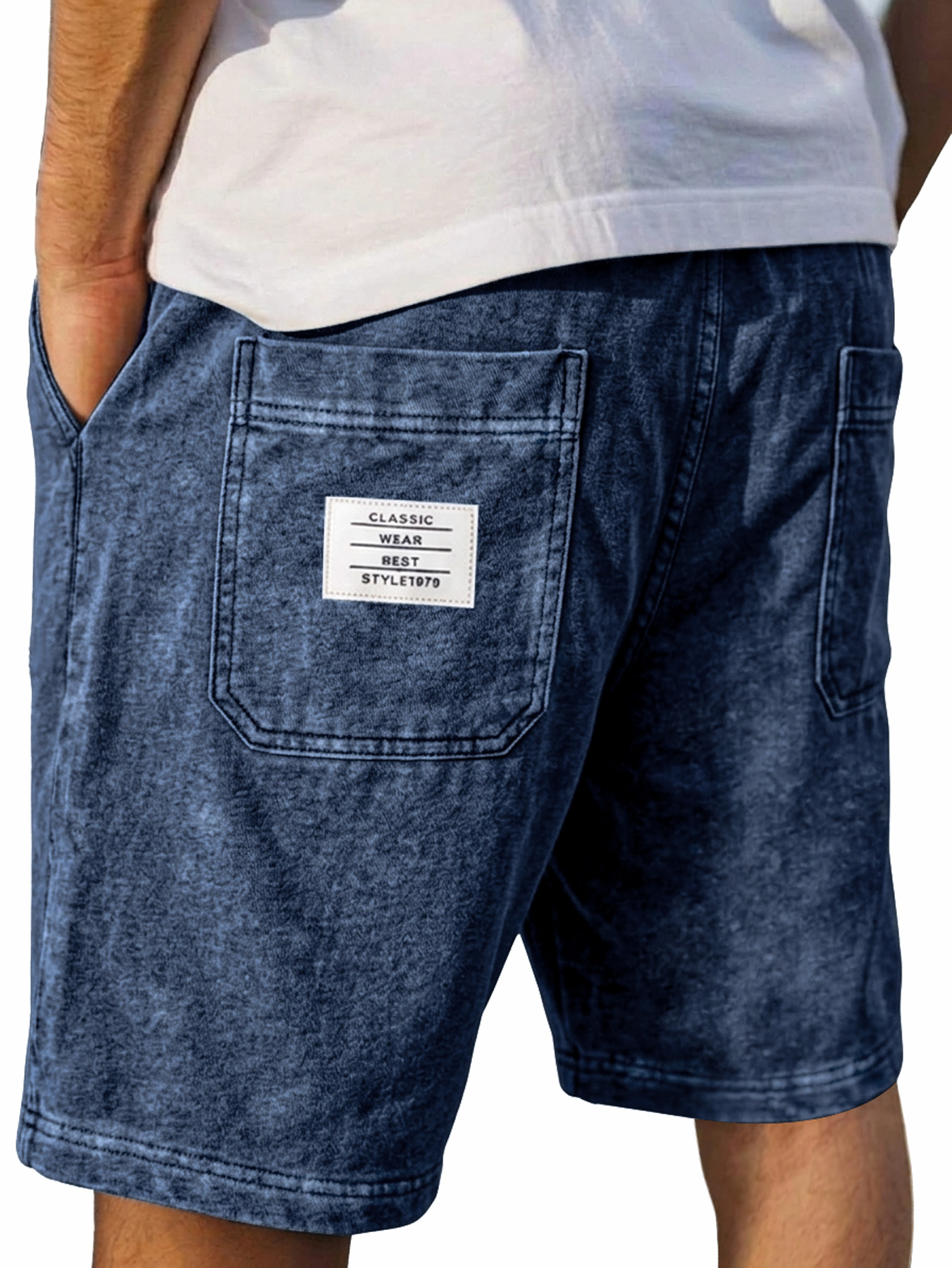 Men's Retro Double Pocket Embroidered Logo Casual Shorts