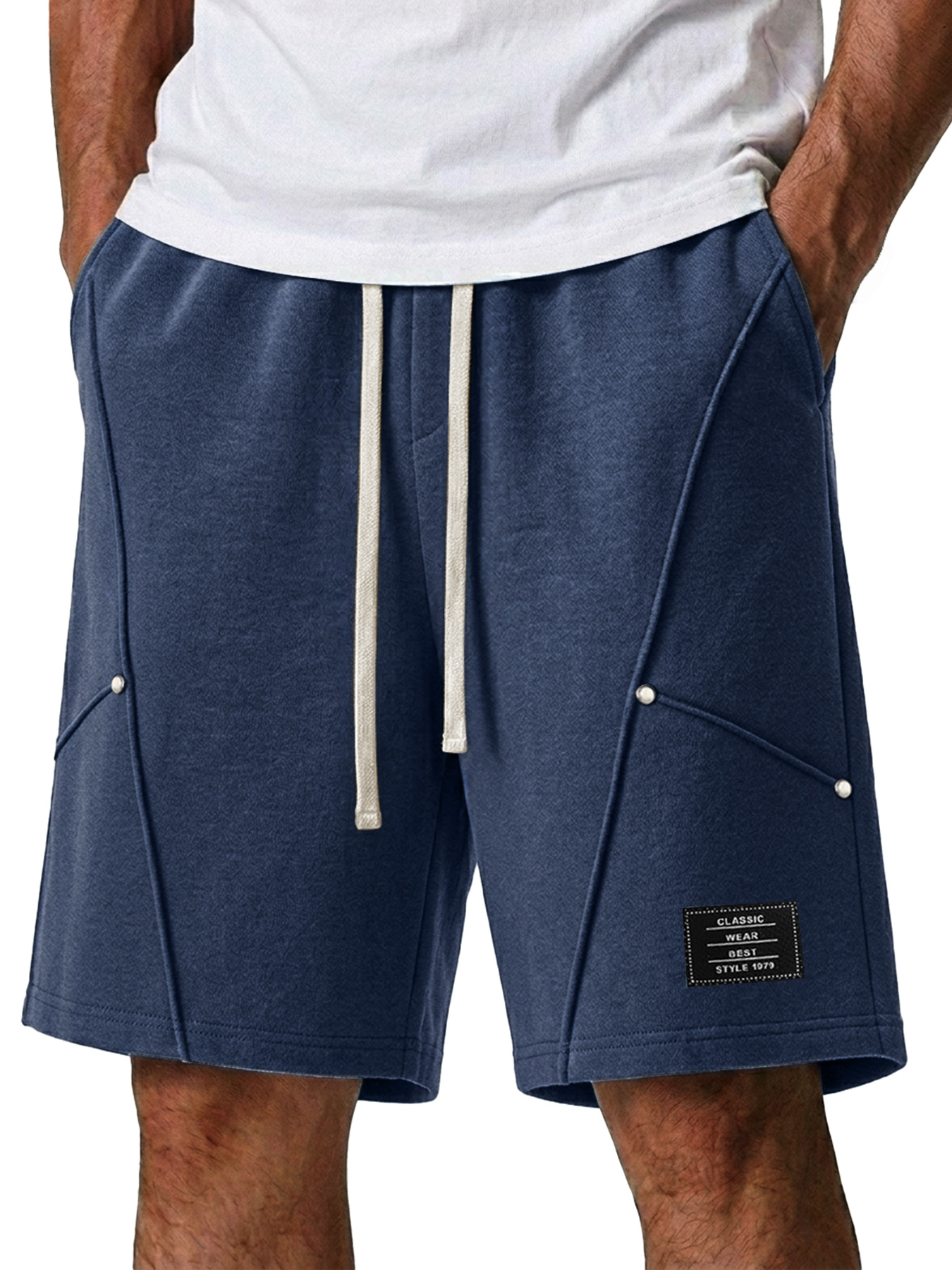 Men's Casual Deconstructed Design Embroidered Logo Loose Shorts