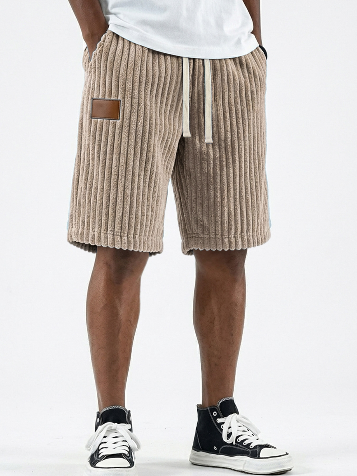 Men's Retro Corduroy Leather Label Casual Loose Shorts