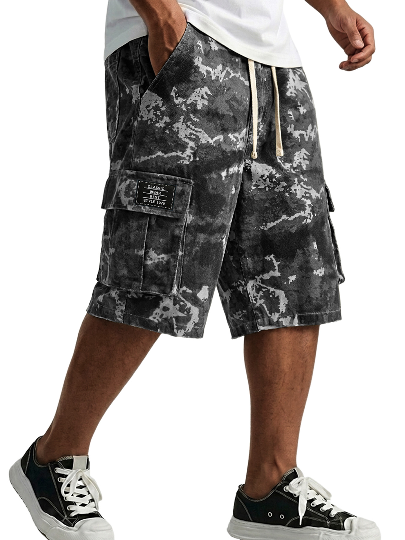 Men's Multi-pocket Camouflage Embroidered Logo Casual Work Shorts