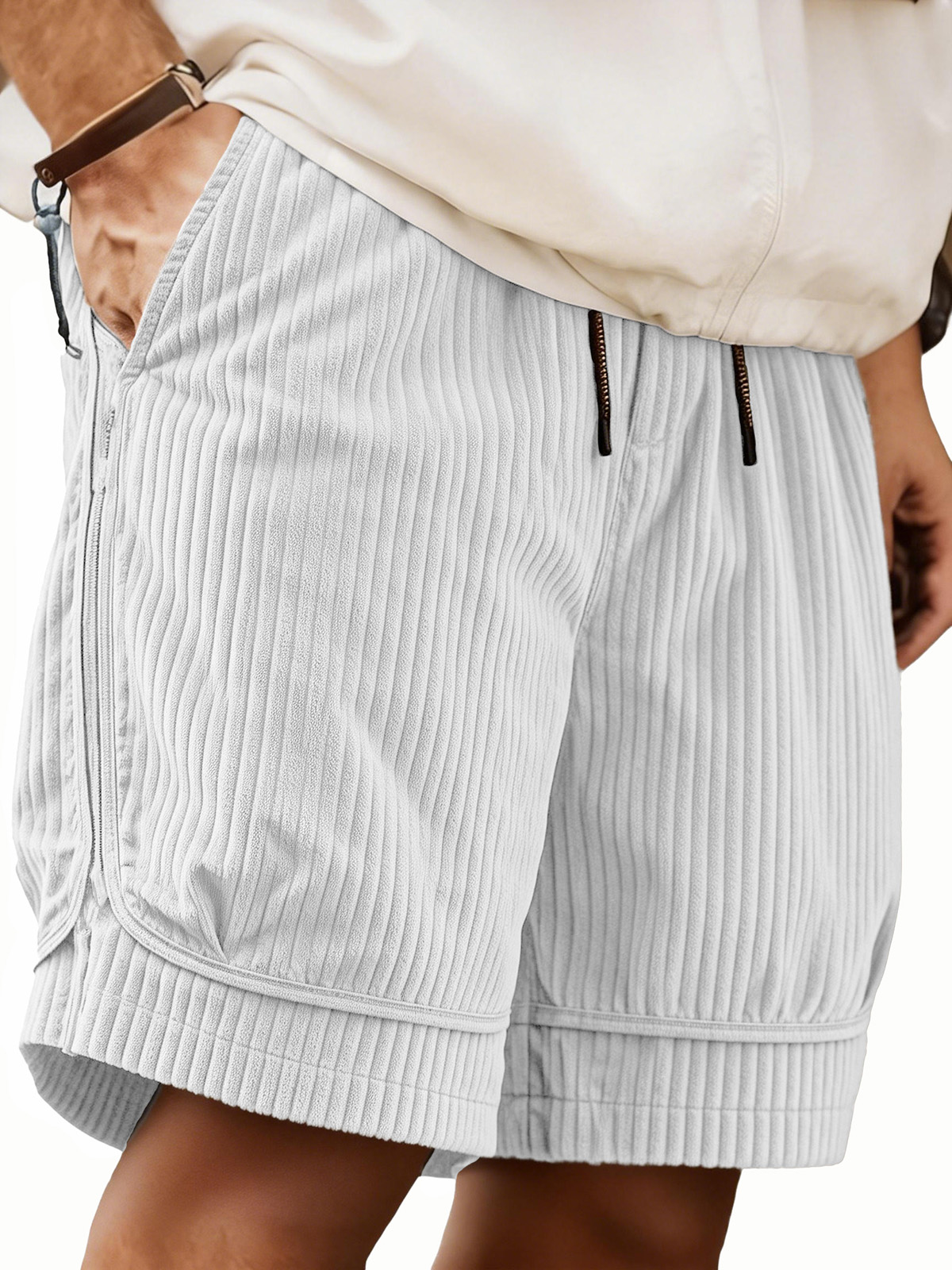 Men's Fashionable Loose Pocket Shorts