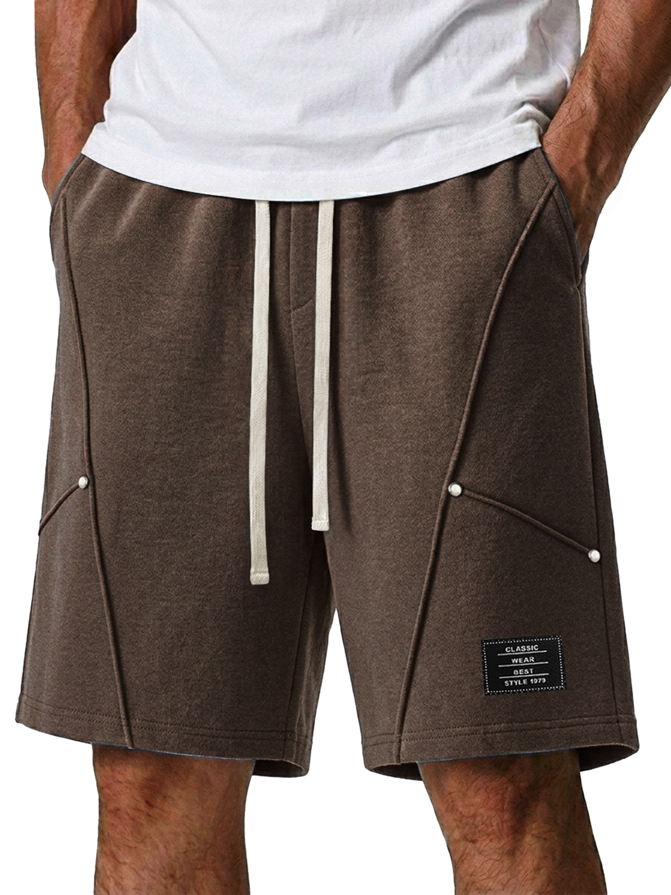 Men's Casual Deconstructed Design Embroidered Logo Loose Shorts