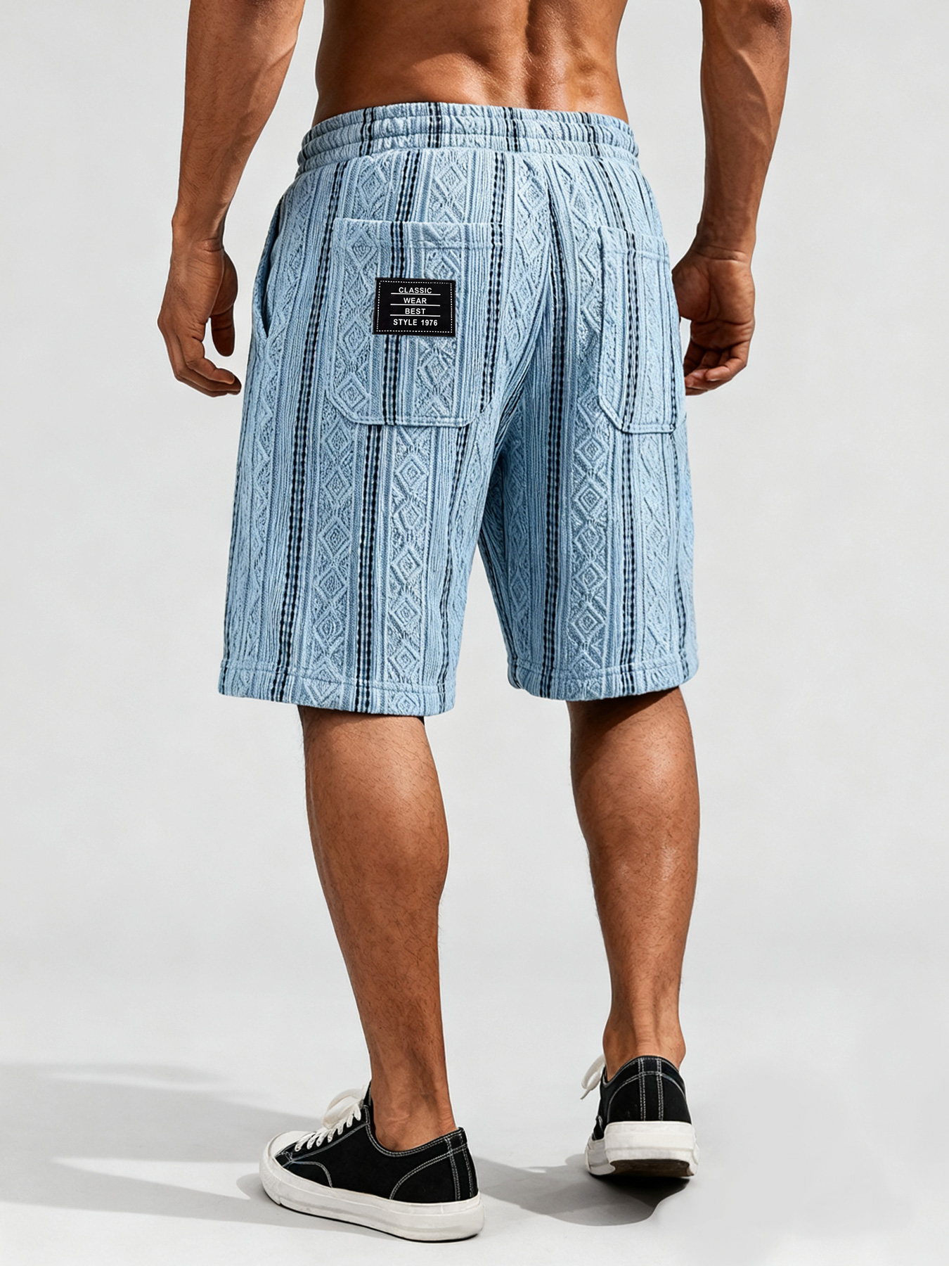 Men's Textured Jacquard Casual Shorts with Embroidered Logo Pocket