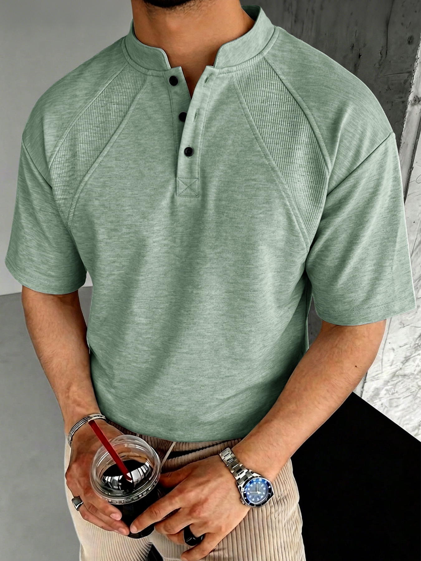 Men's Casual Short-Sleeve Henley Shirt with Stand Collar and Button Accents