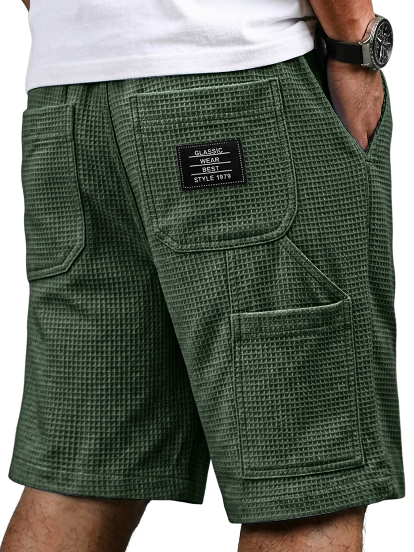 Men's Waffle-patterned Multi-pocket Embroidered Logo Casual Cargo Shorts