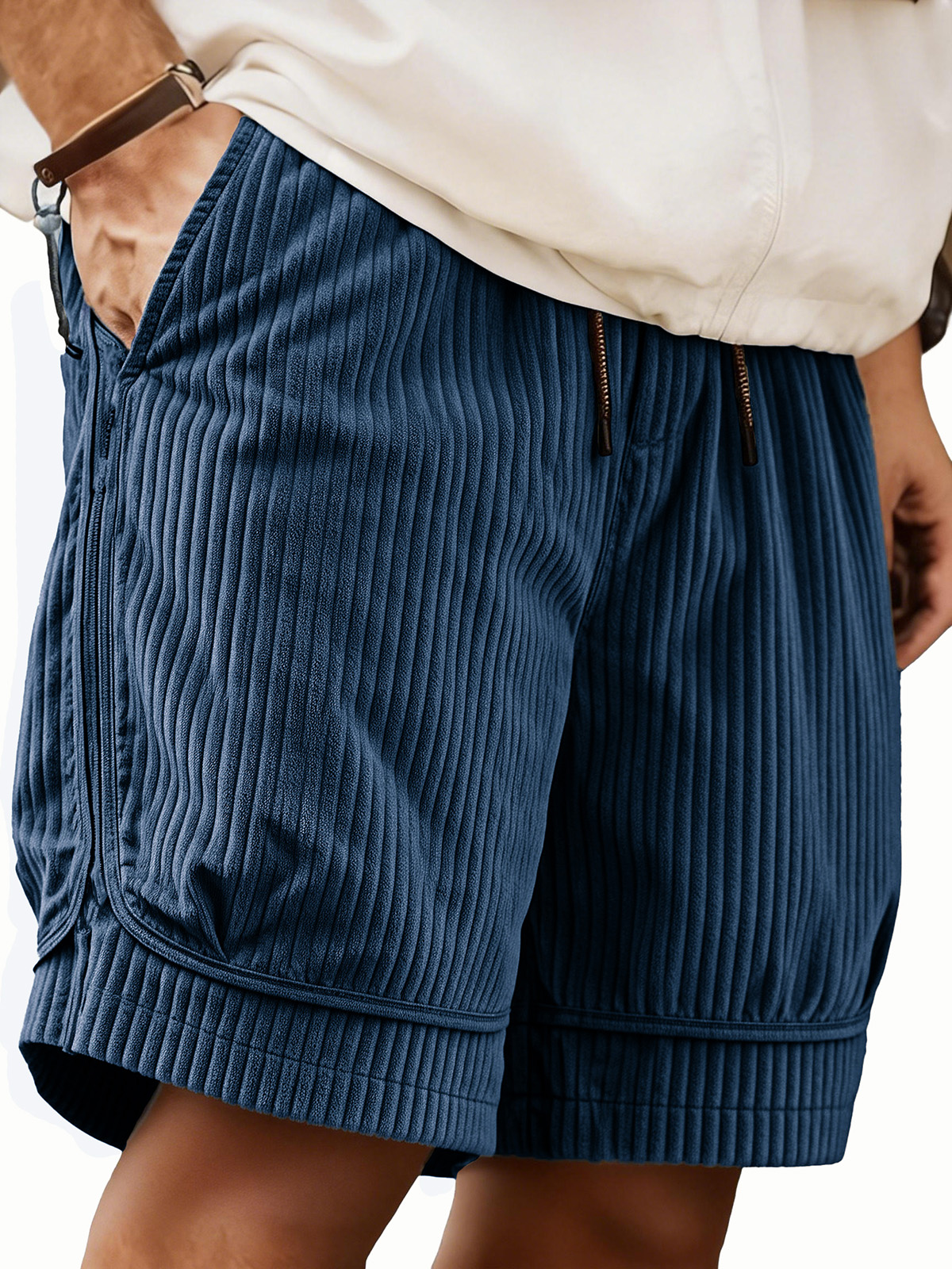 Men's Fashionable Loose Pocket Shorts