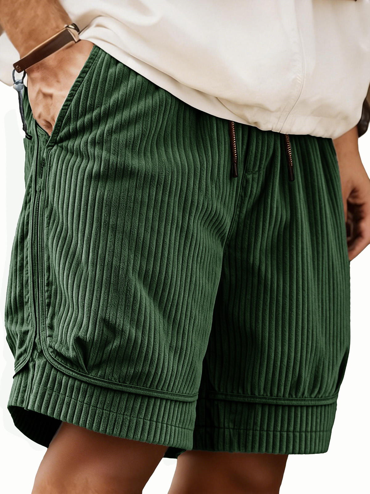Men's Fashionable Loose Pocket Shorts