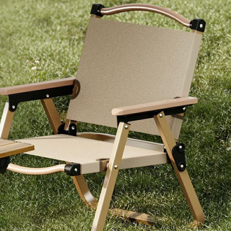 Portable outdoor folding chair