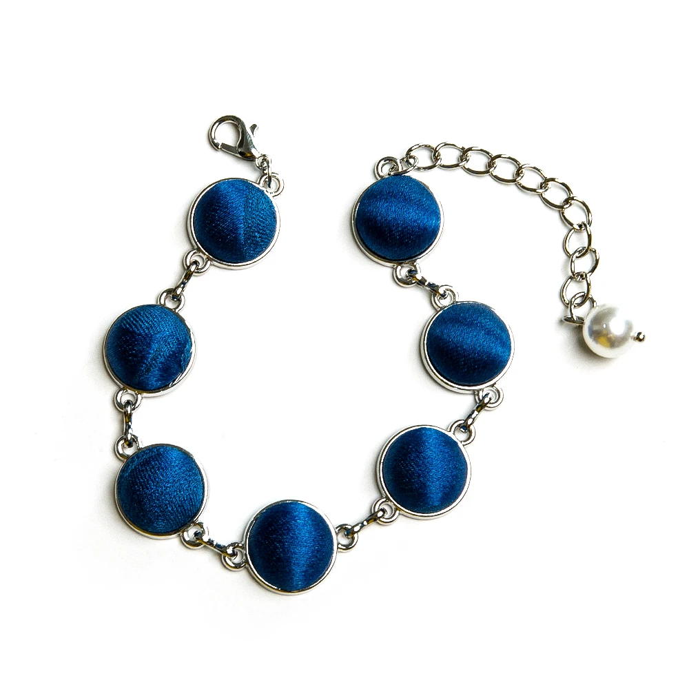 The Violette — Plant-Dyed Mulberry Silk Disc Bracelet