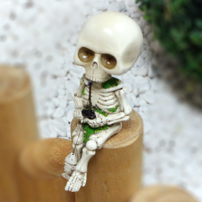 🔥HOT SALE 40% OFF🔥FISHING SKELETON GARDEN ACCESSORY💀