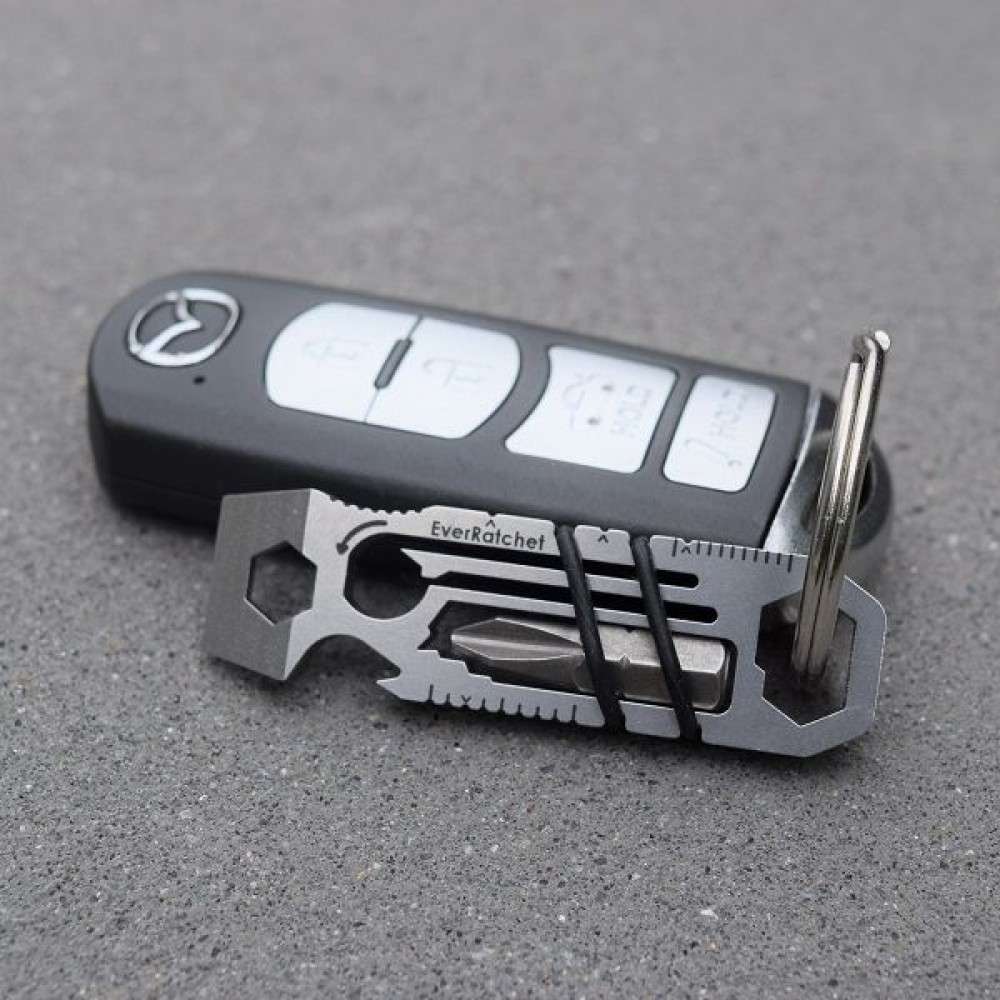 6 In 1 Multi-Tool Keychain