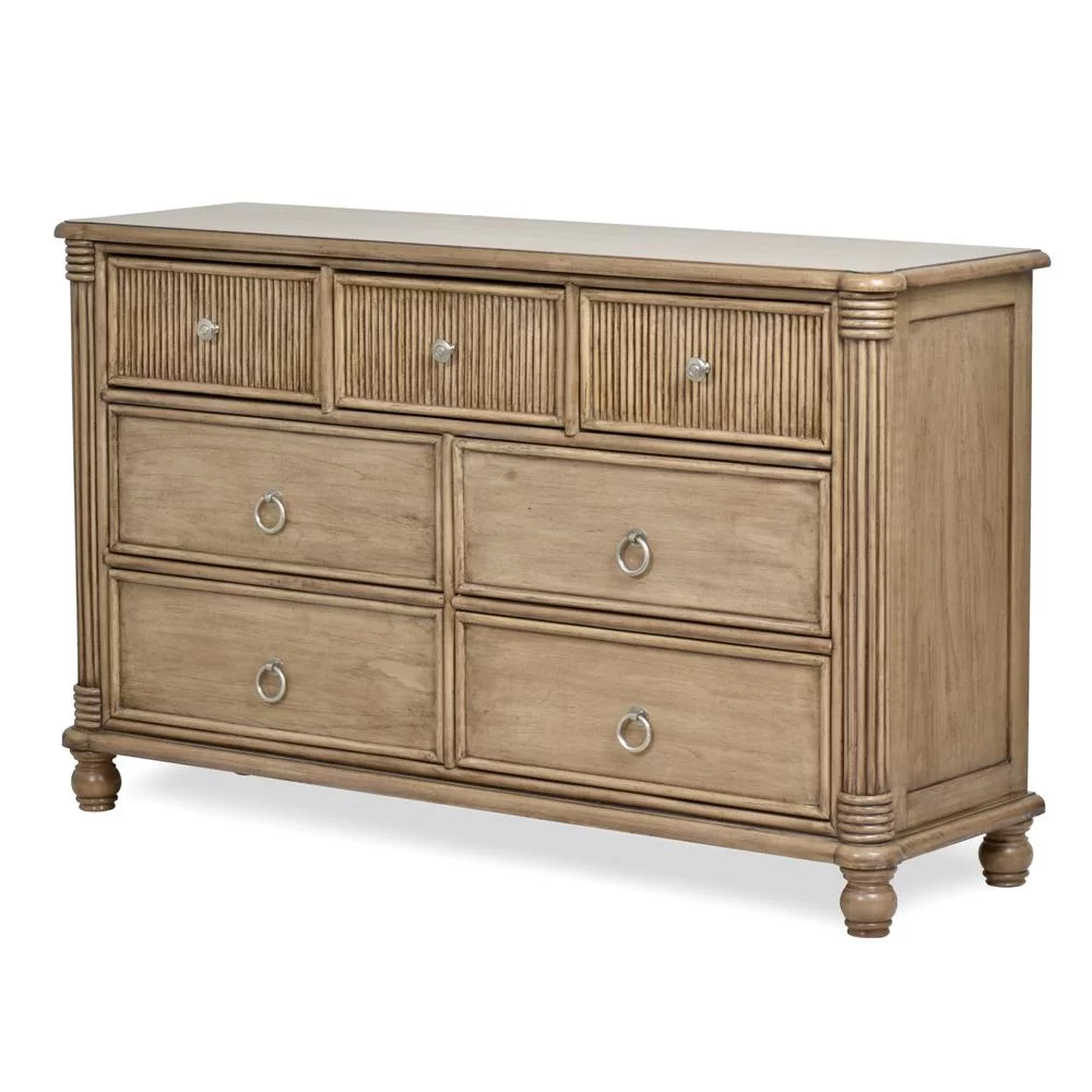 Sea Winds Coastal Furniture Malibu 7-Drawer Dresser
