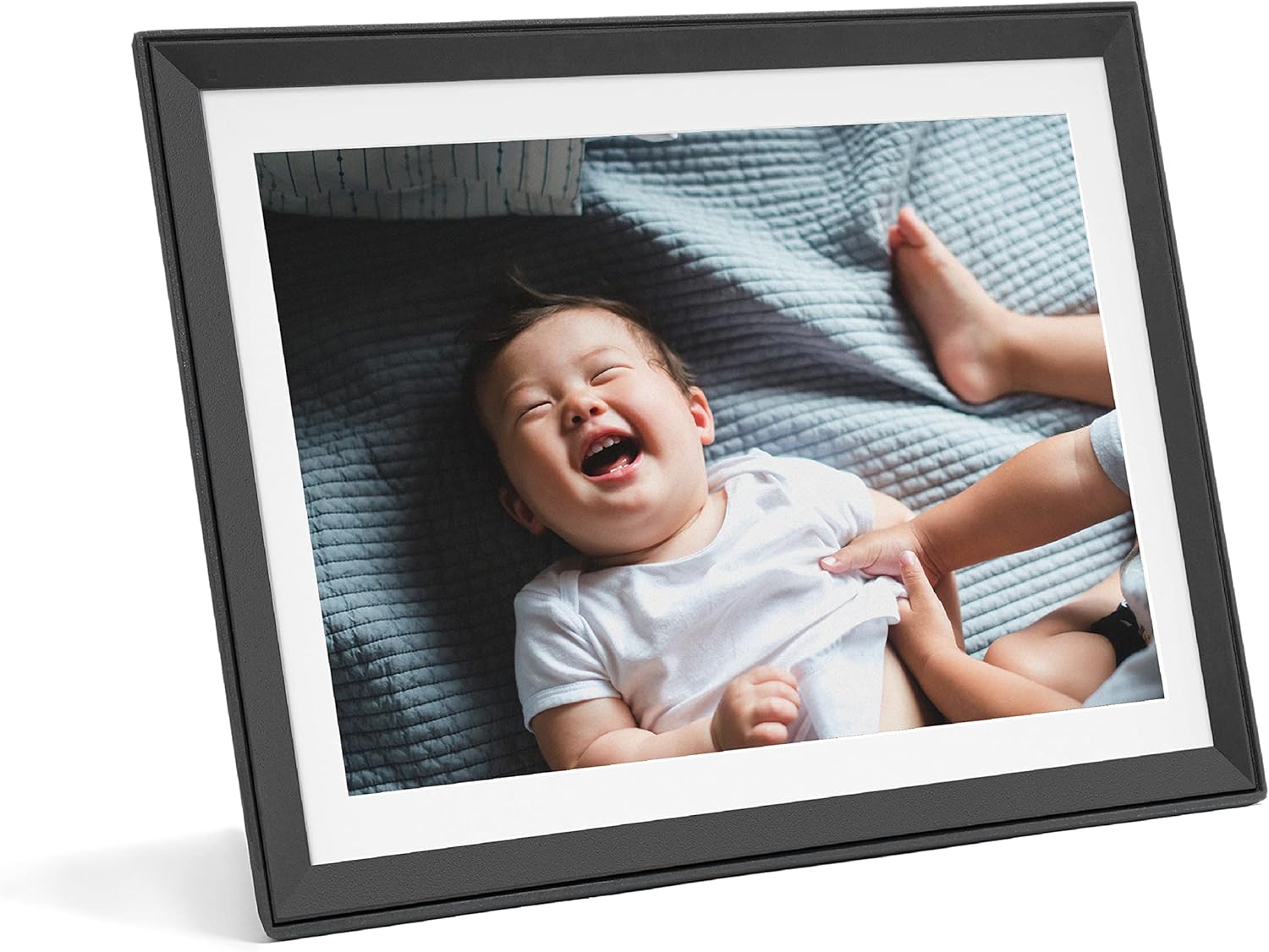 Aura Carver Smart Digital Picture Frame 10.1 Inch HD WiFi Cloud Digital Frame Free Unlimited Storage Easy Setup to Send Photos Remotely Via App More