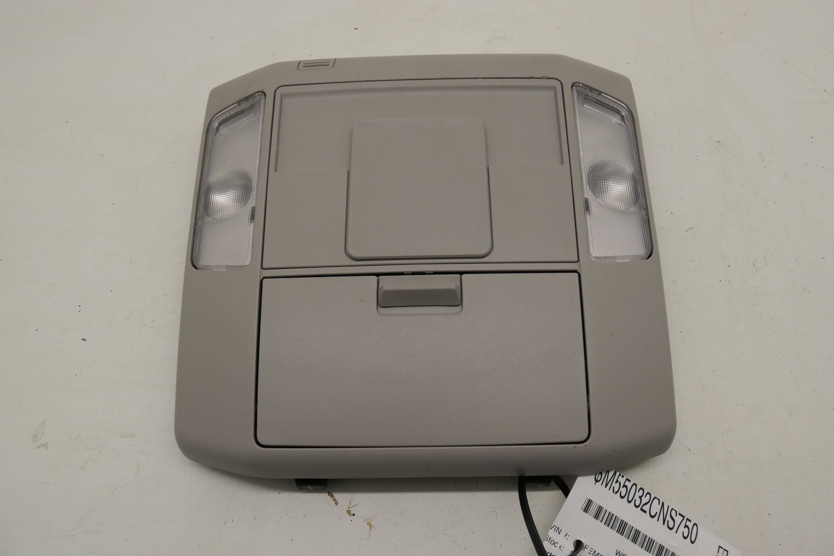 Pre-Owned 2014-2021 Toyota Tundra Roof Console OEM (Good)