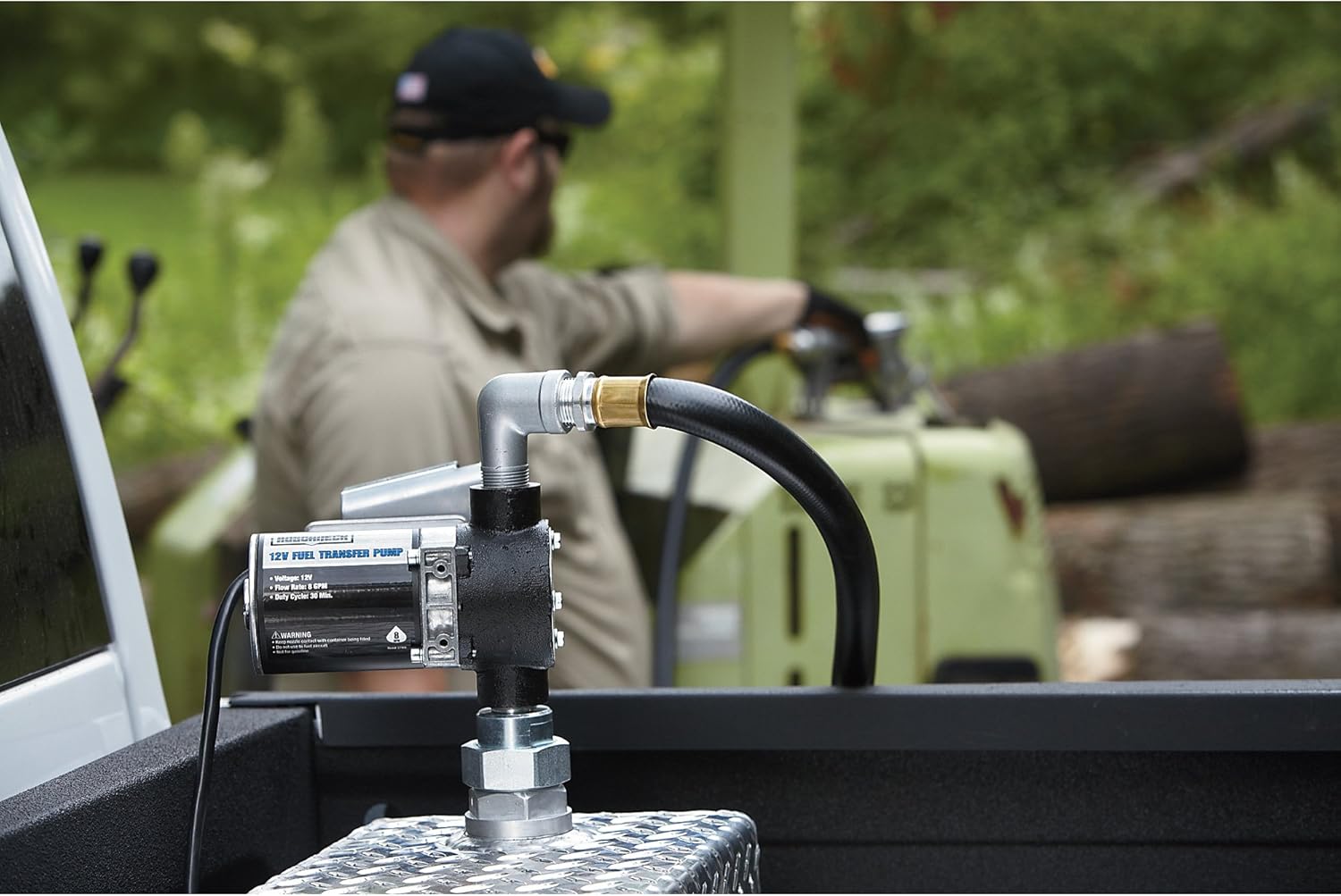 Roughneck 12V Fuel Transfer Pump - 8 GPM, Manual Nozzle, Hose